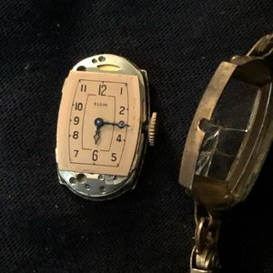 Gorgeous vintage Elgin women’s watch 15 jewels